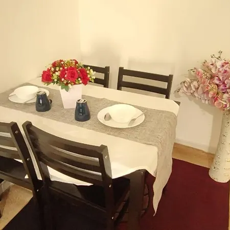 Hzb301-Selfcheck-In-Wi-Fi- Netflix- Parking- Pool-2 Bedroom- Klia, 7099 Sepang Exterior photo