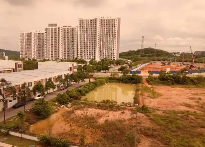 Hzb301-Selfcheck-In-Wi-Fi- Netflix- Parking- Pool-2 Bedroom- Klia, 7099