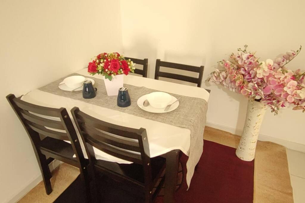 Apartemen Hzb301-selfcheck-in-wi-fi- Netflix- Parking- Pool-2 Bedroom- Klia, 7099 Sepang